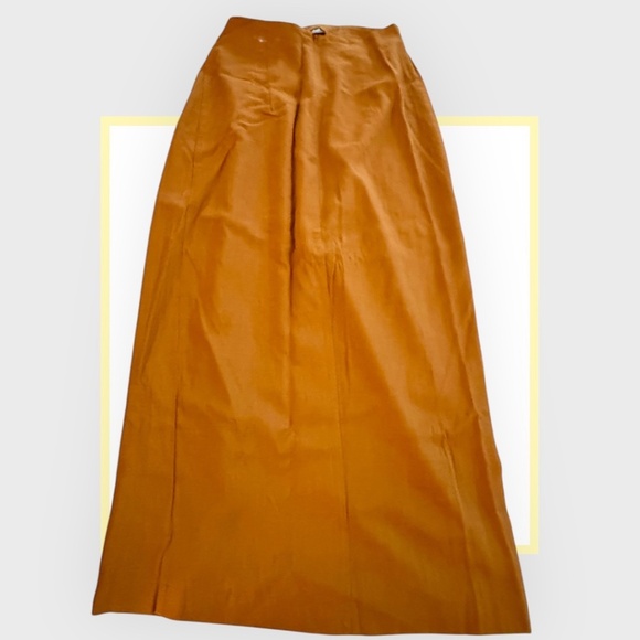 AaKaa Burnt orange Belted Linen skirt with Slit NWT - Picture 2 of 4